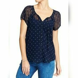 🌟DONATING 8/1 Sheer button-down flowy-fit shirt